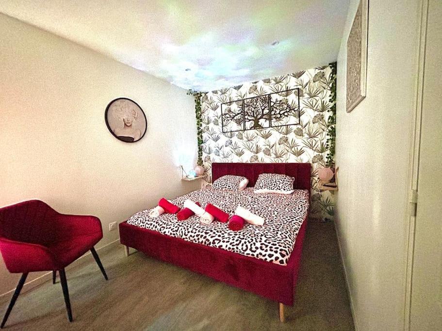 La Foret Enchantee, Centre Ville Pont-Sur-Yonne Exterior foto